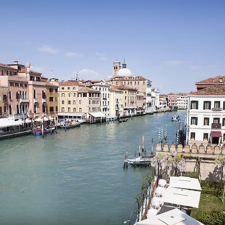 فندق مبيت وإفطار Palazzetto Foscari البندقية