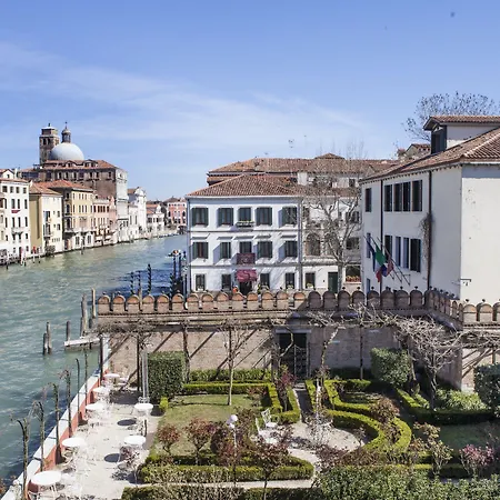 فندق مبيت وإفطار Palazzetto Foscari